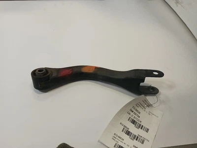 Brazo de arrastre inferior trasero de 2013 Subaru Impreza 12083095 Foto 1 de 4