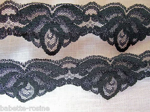 GALON DENTELLE FESTON NOIR REFLET VERT BRONZE 40 mm COUTURE SCRAPBOOKING POUPÉE - Picture 1 of 1