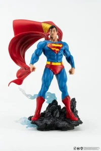 Superman PX Estatua PVC 1/8 Superman Classic Version 30 cm Pure Arts - Imagen 1 de 9