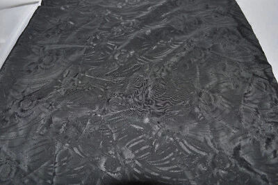 Pieza de tela negra semi cizalla con estampado de amapola Foto 1 de 2