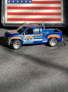 Matchbox 1999 Chevy Silverado Pickup Die Cast Collectible - Blue - China - 1998 - Picture 1 of 6