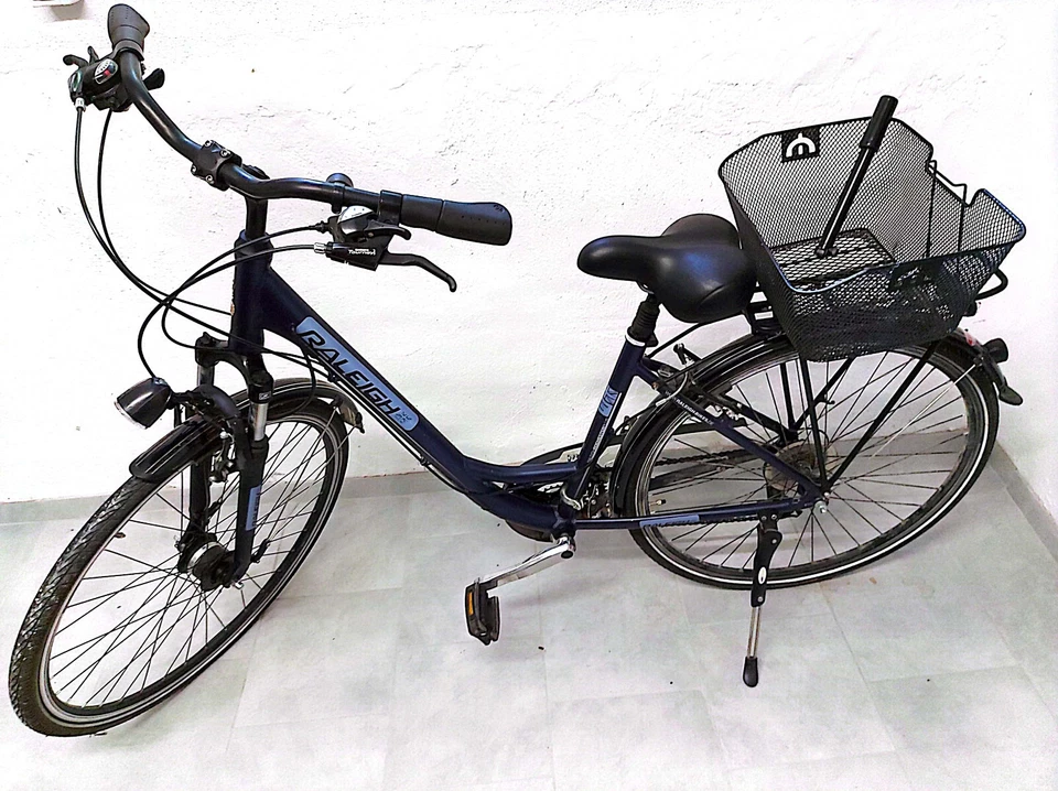 28 Zoll Damenrad Raleigh, Trekking Comfort, 325 € VB - Bild 1 von 1