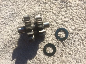 Keeway Superlight 125 Anlassergetriebe. - Bild 1 von 2
