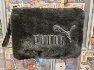 Puma Black Fluffy Ipad Cover Full Zip Tablet Sleeve RN 62200 - Picture 1 of 8
