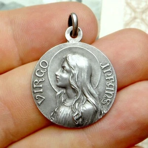 Vergine Infans, Santa Vergine Maria. Di Ruffoni. Antico ciondolo religioso in argento - Foto 1 di 5