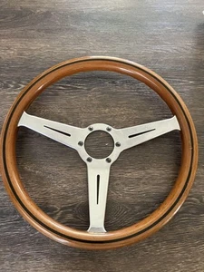 Nardi Classic Wood Steering Wheel 14.4in Horn Button Made in Italy Used QQD - Picture 1 of 10