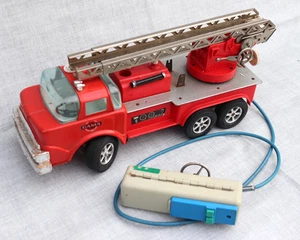GAMA Feuerwehrauto 2655 Fernbediehnung Drehleiter Metall Ersatzteile elektrisch - Bild 1 von 20