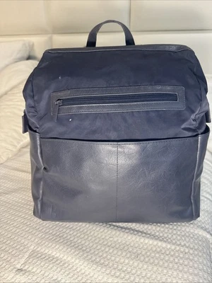 mochila beis Foto 1 de 4