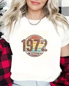 Nuevo Retro 1972 Clásico para Camiseta Plancha en Transferencia Calcomanía Solo 7" x 6" - Imagen 1 de 5