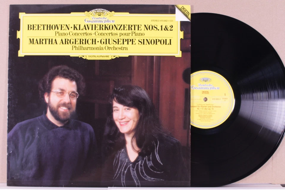 ARGERICH Sinopoli BEETHOVEN Klavierkonzerte Nr. 1&2 DEUTSCHE GRAMMOPHON 415 682 - Bild 1 von 4