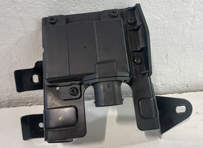 22-24 HYUNDAI TUCSON REAR LEFT BLIND SPOT RADAR MODULE SENSOR W/ BRACKET #105042 - Image 1 of 4