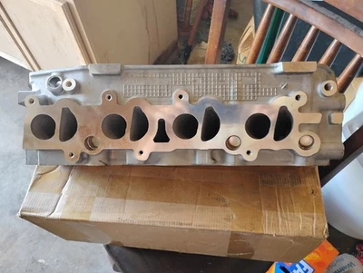 Cylinder Head Bear For 2000 Ford Focus - Image 1 of 3