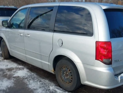 Dodge Caravan LH 2011-2018 airbag de rodilla para conductor OEM Foto 1 de 3