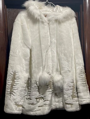 Ameri Mode 女式全新白色人造毛皮 Forrest 夹克 L 码  — 第 1/4 张图片