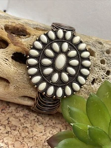Navajo Blossom Horseshoe Charms White Buffalo Copper Beads Bracelet cuff large - Picture 1 of 14