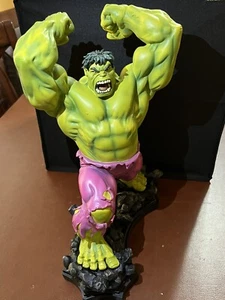 GREEN Incredible Hulk Smash Statue Randy Bowen MIB 2386/2500 Stands 15.5 Inches - Picture 1 of 13