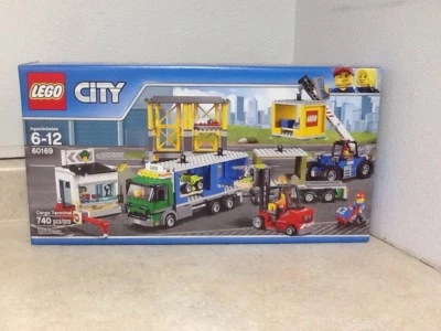 Lego City Cargo Terminal 60169, Cargo truck,Forklift, Hi-Reach - Image 1 of 4