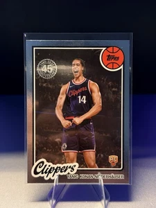 2025-26 Topps Basketball - Yanic Konan-Niederhäuser #80BK-93 RC 45th Anniversary - Picture 1 of 2