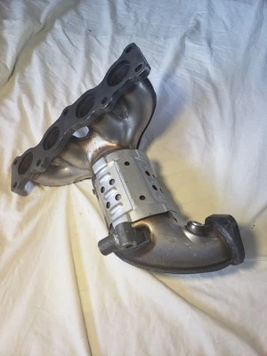 起亚 CATALYTIC 变频器 / EXHAUST MANIFOLD DORMAN 674-021 — 第 1/4 张图片