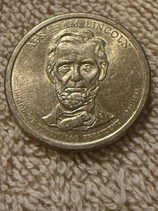 2010 Abraham Lincoln Presidential Dollar $1 from US Mint - Picture 1 of 2