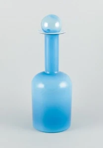 Otto Brauer for Holmegaard. Vase/bottle in turquoise mouth-blown art glass. - Picture 1 of 6