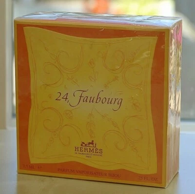 De colección *24, FAUBOURG by HERMES* Spray Pure PARFUM BIJOU 7,5 ml ~ 0,25 oz SELLADO DORADO Foto 1 de 4