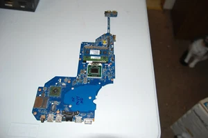 HP Envy M6 702176-501 motherboard with 6Gb ram and AMD AIO-4600M cpu - Picture 1 of 2