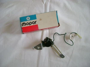 NUEVO DE LOTE MOPAR 1976-8 VOLARE, ROADRUNNER, INTERRUPTOR DE ARRANQUE DE SEGURIDAD EMBRAGUE ASPEN R/T ¡NUEVO EN CAJA!! - Imagen 1 de 5