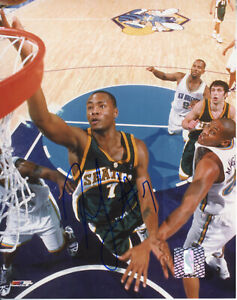 Rashard Lewis Autographed 8x10 Seattle Super Sonics Free Shipping #S2364A