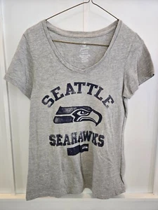 Seattle Seahawks NFL Team Fandom graues V-Ausschnitt Shirt - Junioren Größe Large - Bild 1 von 4