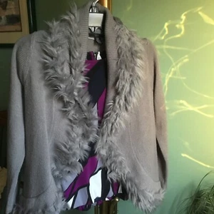 Ladies Alfani 2 Pc Sweater & Blouse Set - Size PM - EUC - Picture 1 of 7
