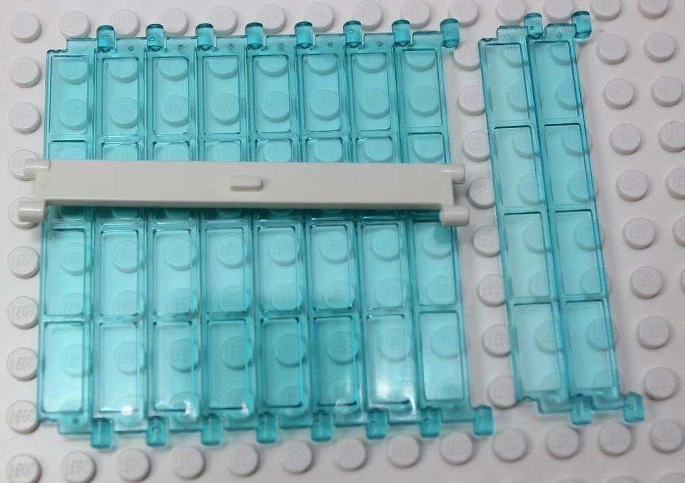 ☀️NUEVA PUERTA ENROLLABLE DE GARAJE LEGO (30061)_azul claro transparente_ 4258476 (lote de 10 Foto 1 de 1