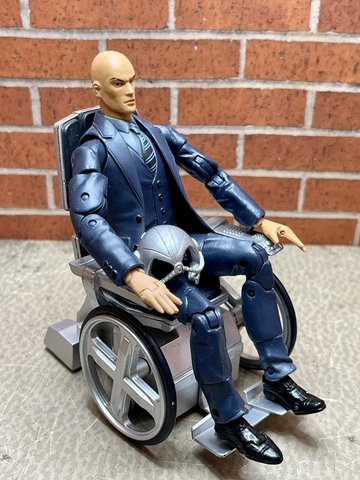 Marvel Legends X-Men Professor and Cerebro Helmet Toybiz Galactus Series 2005 Cover