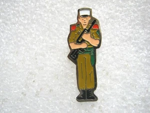 PINS LEGION ETRANGERE (ANCIENNE TENUE D'ETE DE PARADE) - Imagen 1 de 1