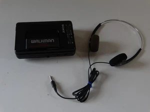 Sony Walkman FM/AM Radio Cassette Player WM-F2015 Radio Only Radio Works - Bild 1 von 5