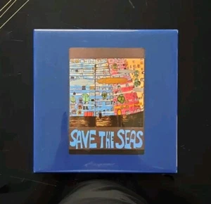 Hundertwasser "Save The Seas" Offsetdruck Wandbild 20x20 Kunstkarte Fliese Holz - Bild 1 von 7