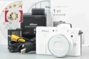 "Count 1.843" Nikon 1 V1 White 10.1 MP Digital SLR Camera 10-30mm Objektiv - Bild 1 von 16