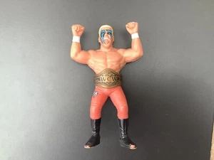 FIGURA DE ACCIÓN WCW/WWF GALOOB STING 1990 EXCLUSIVA con cinturón del Reino Unido - Imagen 1 de 2