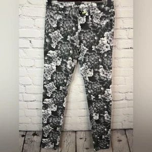 Aeropostale Grey Black Floral Lola Jegging Skinny Jean size 2R Stretch Low Rise - Picture 1 of 9
