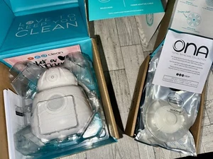TAO Clean Orbital Facial Brush and Cleansing Station White & Extra Brush 4pk - Picture 1 of 4