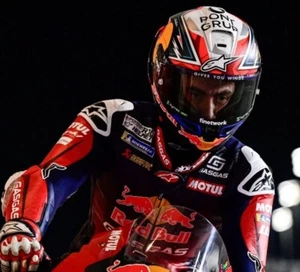 2025 PA37 PEDRO ACOSTA RED BULL KTM MOTOGP ALPINESTARS SUPERTECH R10 RACE HELMET - Picture 1 of 4