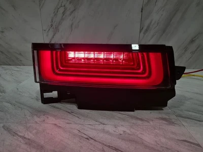 2020-2023 LAND ROVER RANGE ROVER EVOQUE ВНУТРЕННИЙ ЗАДНИЙ ФОНАРЬ ОТ ОРИГИНАЛЬНОГО ПРОИЗВОДИТЕЛЯ ЛЕВЫЙ СВЕТОДИОДНЫЙ СО СТОРОНЫ ВОДИТЕЛЯ - Изображение 1 из 4