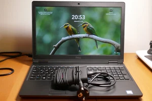 Dell Latitude 5590 - 15,6" - FHD - i5-8250U - 16/256 GB + NT + Office24 + WIN11 - Bild 1 von 16