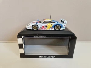 Tubo Minichamps 1/43 Porsche 911 GT1 Sullivan/Muller/Alzen - 2nd Daytona 1998 - Foto 1 di 7