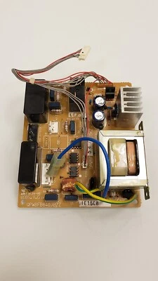 CV-P10NC QPWBFB640JBZZ DPWBF547JBKZ tablero de control de CA portátil Sharp Foto 1 de 4