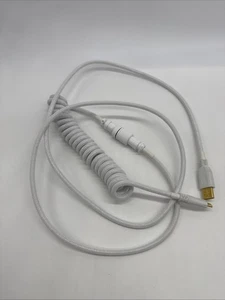 Glorious Coiled Cable (Ghost White) - USB-C, GMMK& GMMK PRO For Gaming Keyboards - Picture 1 of 5