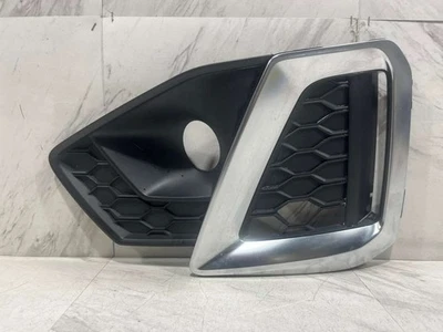 Audi S4 A4 Quattro 2020 2025 parrilla OEM exterior derecha parrilla antiniebla 8W0-807-682-Am Foto 1 de 4