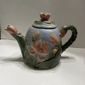 Vtg Majolica Style Lotus Lily Ceramic Teapot with Lid 7” Decorative 3D Pottery - Picture 1 of 12