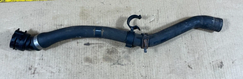 Tubo de manguera de retorno del motor de radiador Mini Cooper Paceman 2013-2016 7609822 OEM. Foto 1 de 4