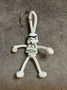 STAR WARS Stormtrooper PARACORD BUDDY Schlüsselring - HANDGEFERTIGT IN UK - Bild 1 von 4